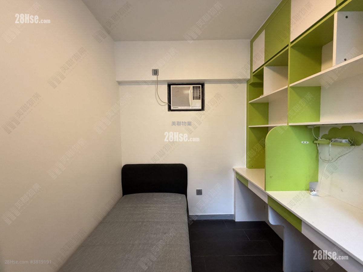 海柏花园 租盘 3 房 , 2 浴室 560 平方尺