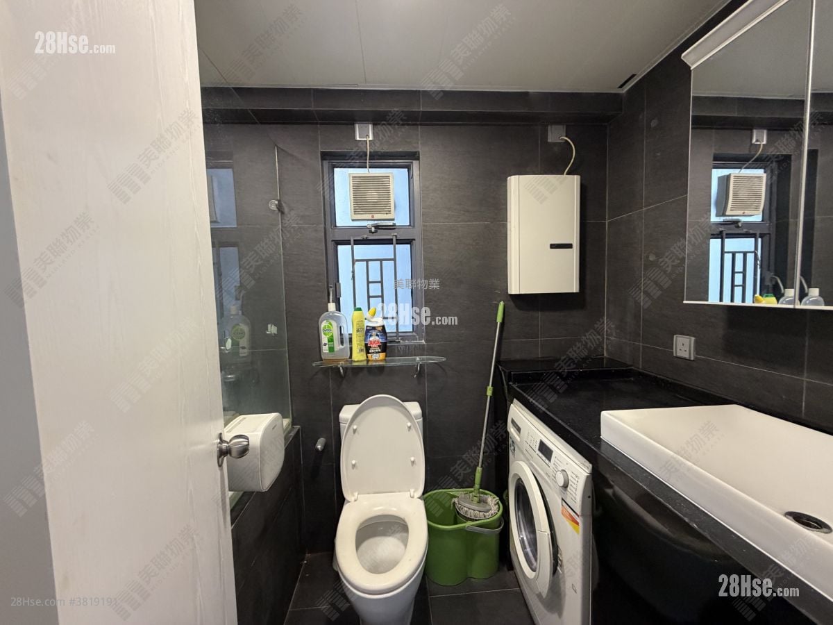 海柏花园 租盘 3 房 , 2 浴室 560 平方尺