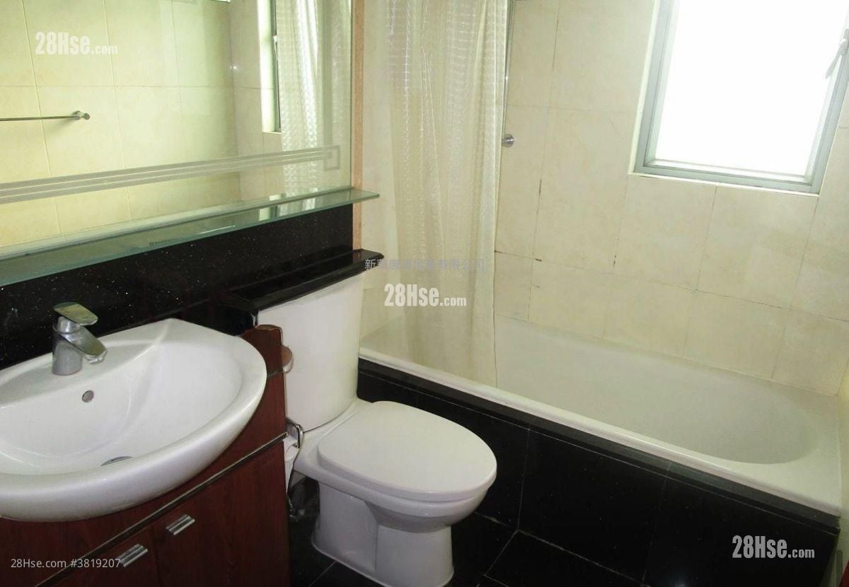 No.2 Park Road Rental 3 Bedrooms , 2 Bathrooms 799 ft²