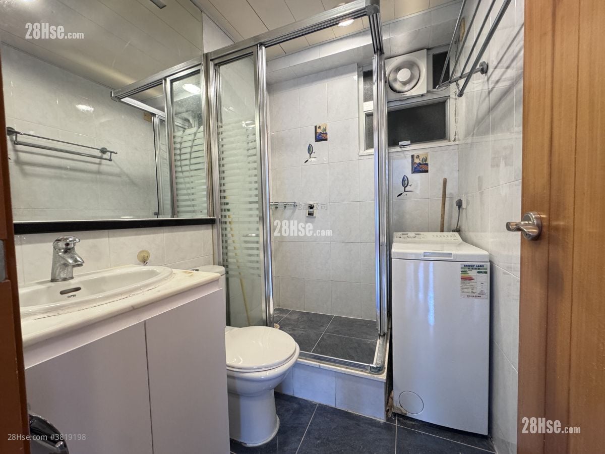 康景花园 售盘 4 房 , 2 浴室 845 平方尺