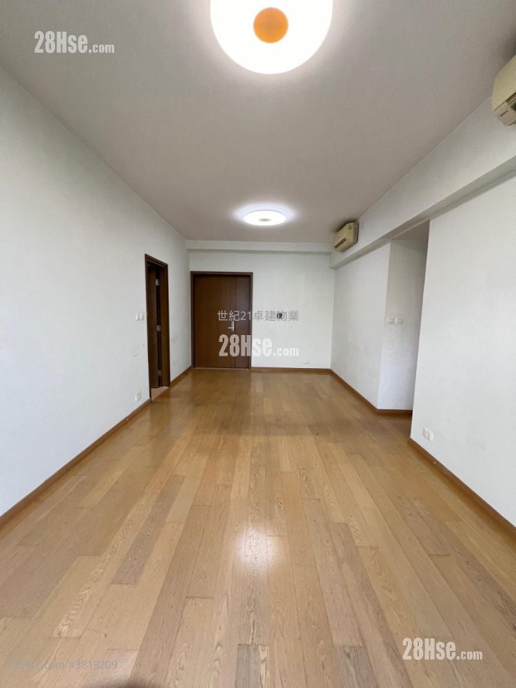 The Austin Rental 3 Bedrooms , 2 Bathrooms 862 ft²