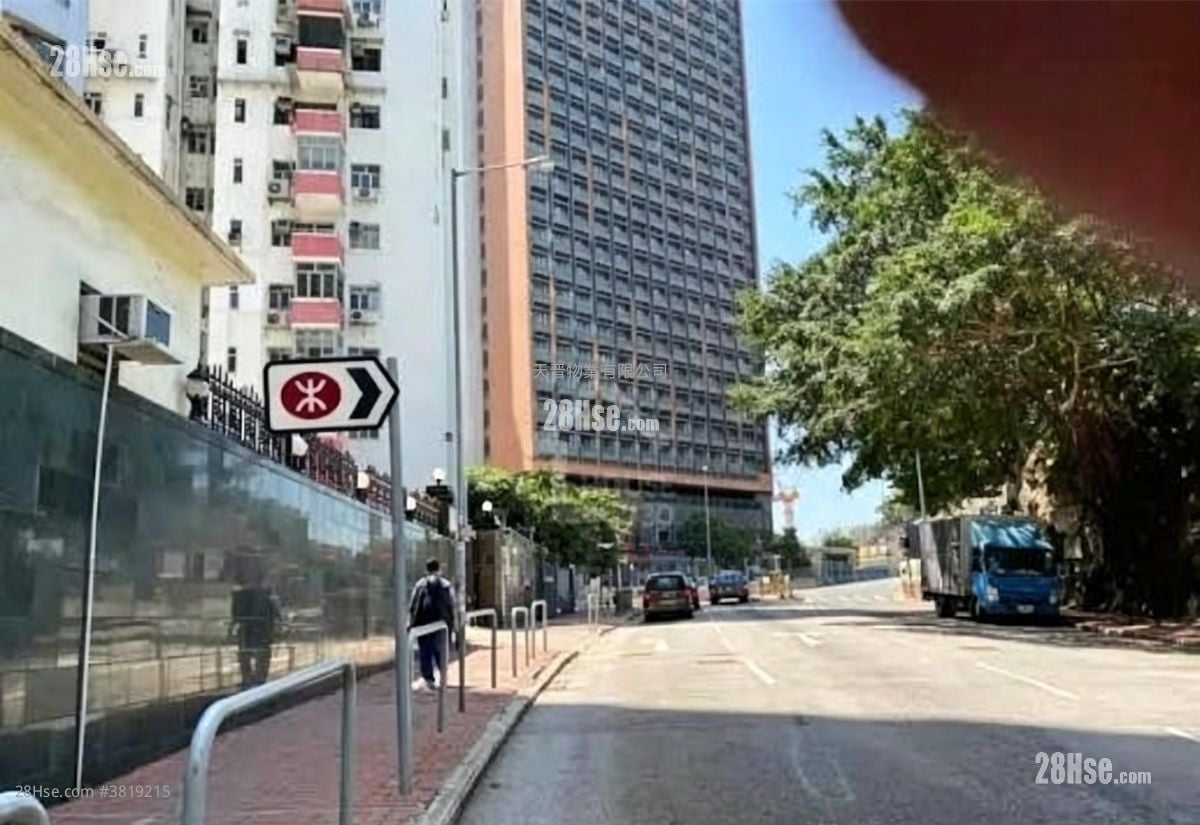 首利大厦 售盘 2 房 , 1 浴室 4,150 平方尺