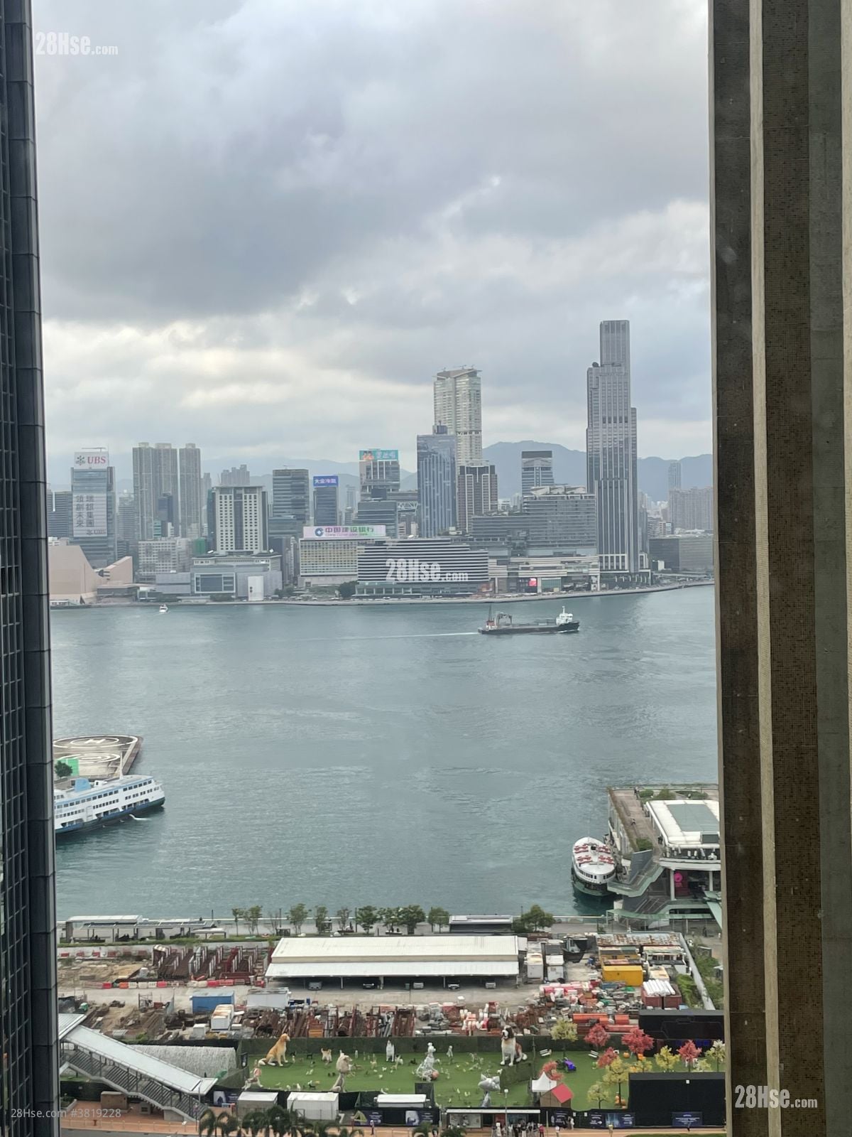 Causeway Centre Rental 1 Bedroom , 1 Bathroom 357 ft²