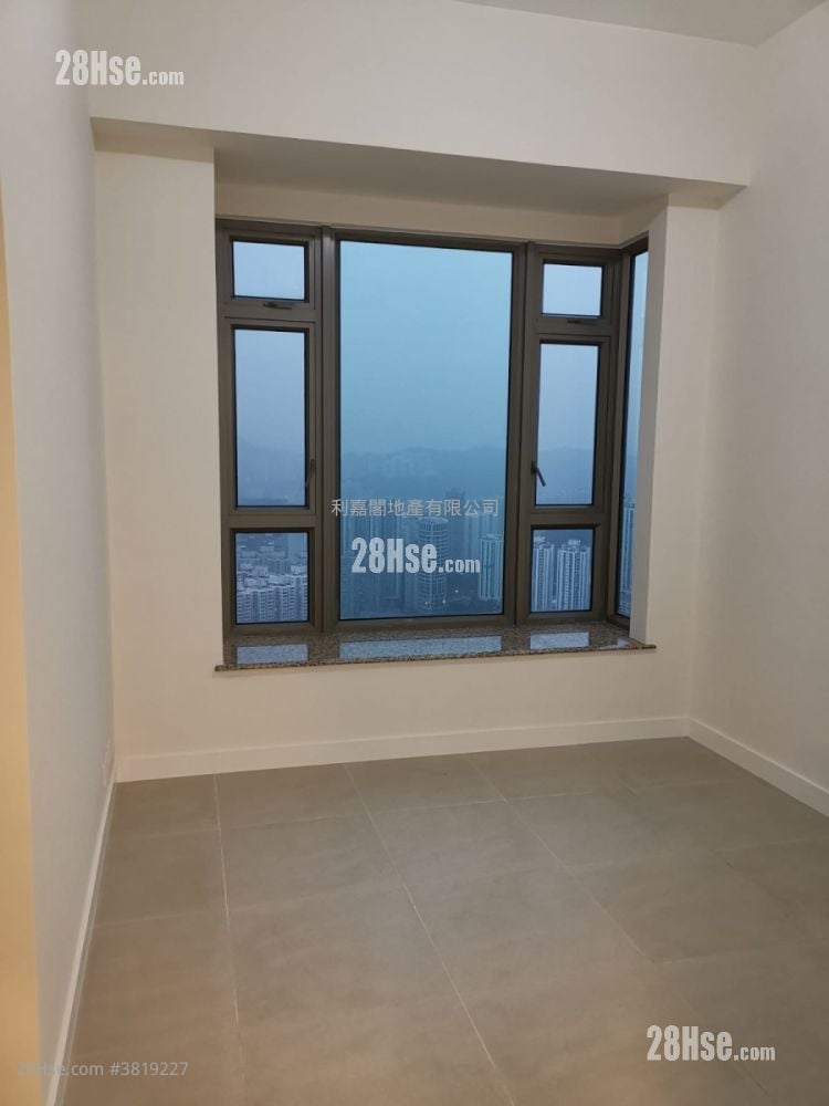 朗逸峰 售盘 4 房 , 3 浴室 1,158 平方尺