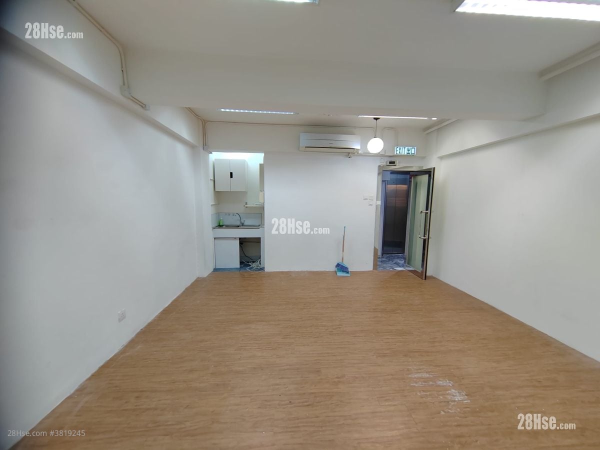 Yuen Yick Building Rental 1 Toilet