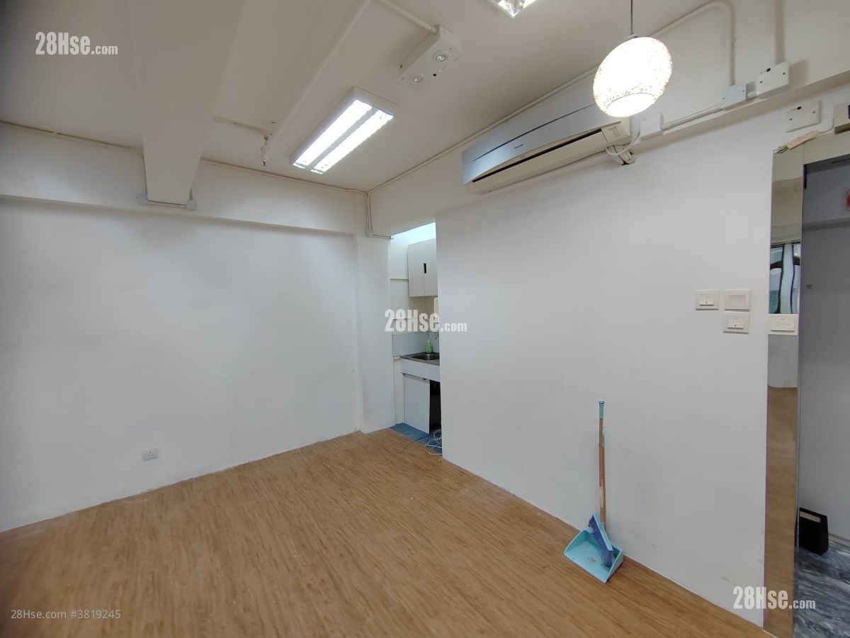 Yuen Yick Building Rental 1 Toilet