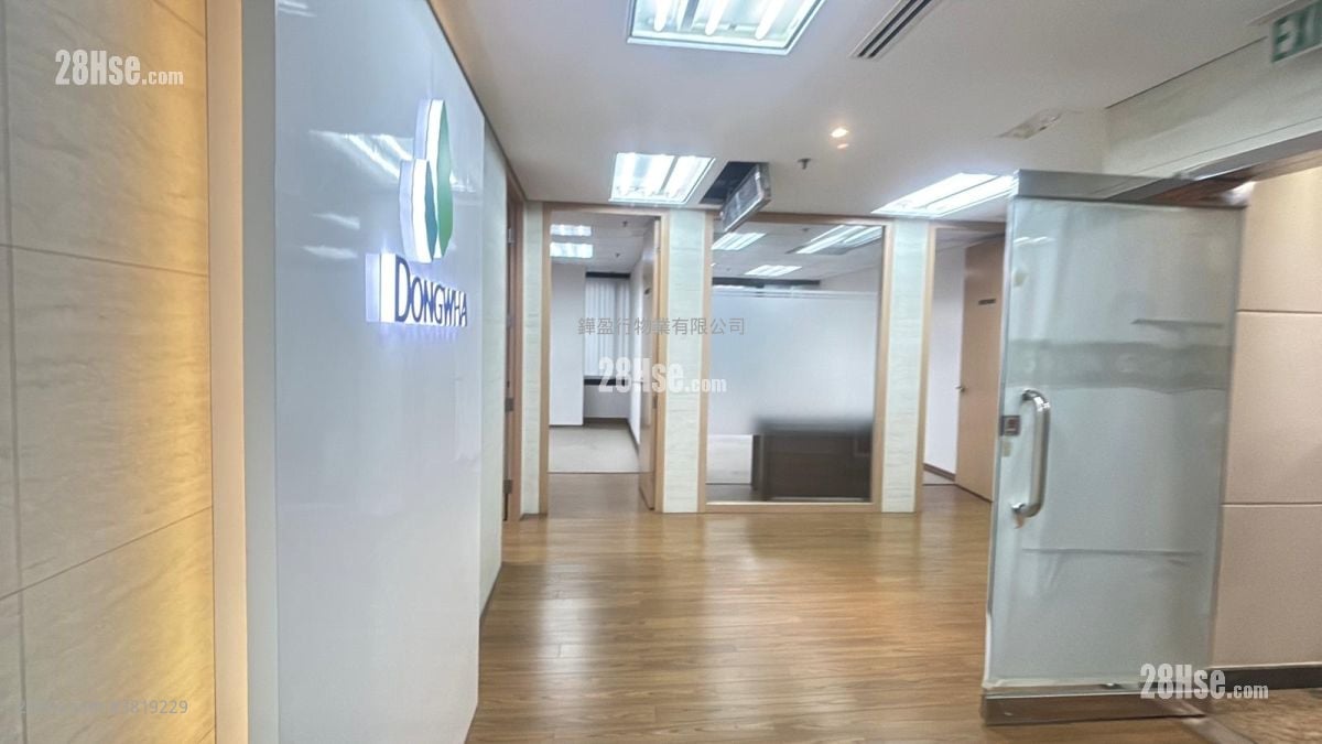 Jubilee Centre Rental 5+ Bedrooms