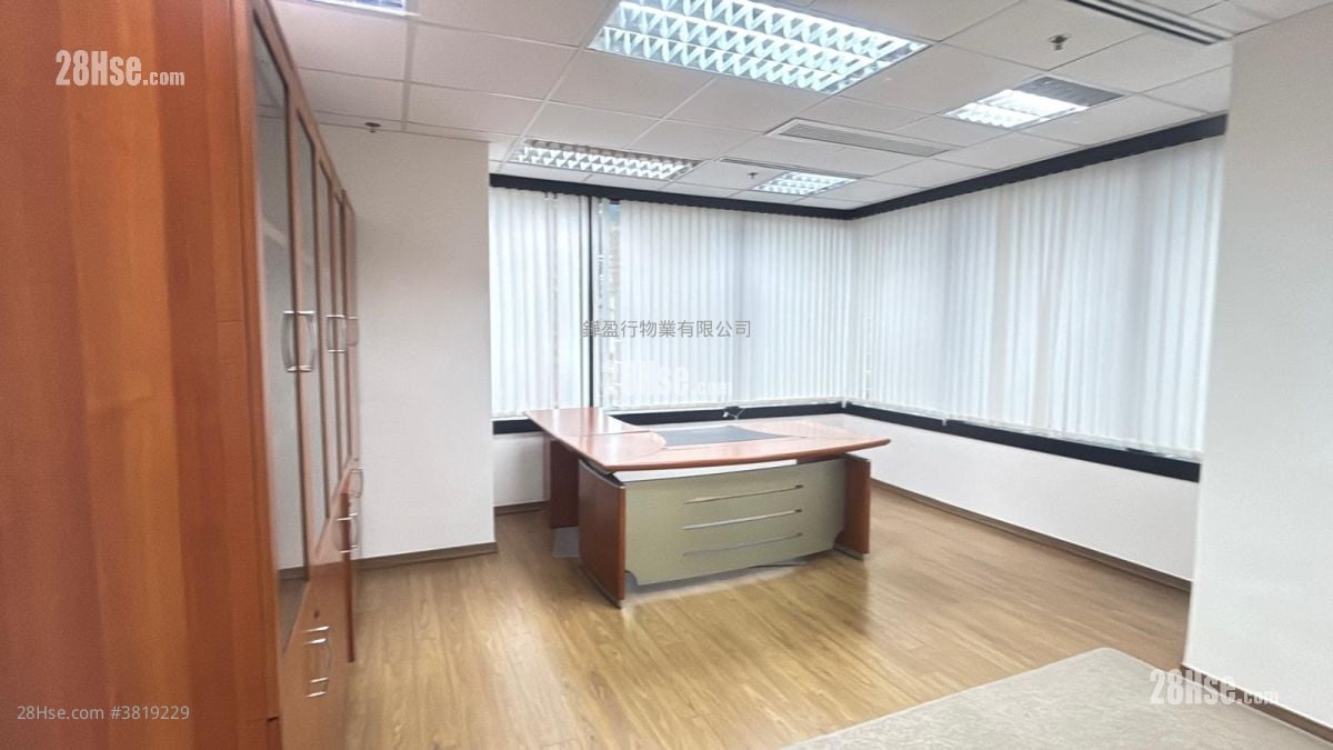 Jubilee Centre Rental 5+ Bedrooms