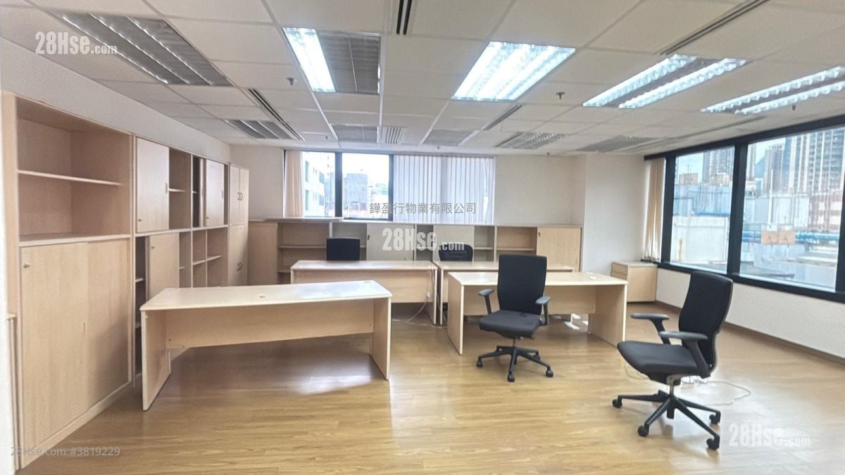 Jubilee Centre Rental 5+ Bedrooms