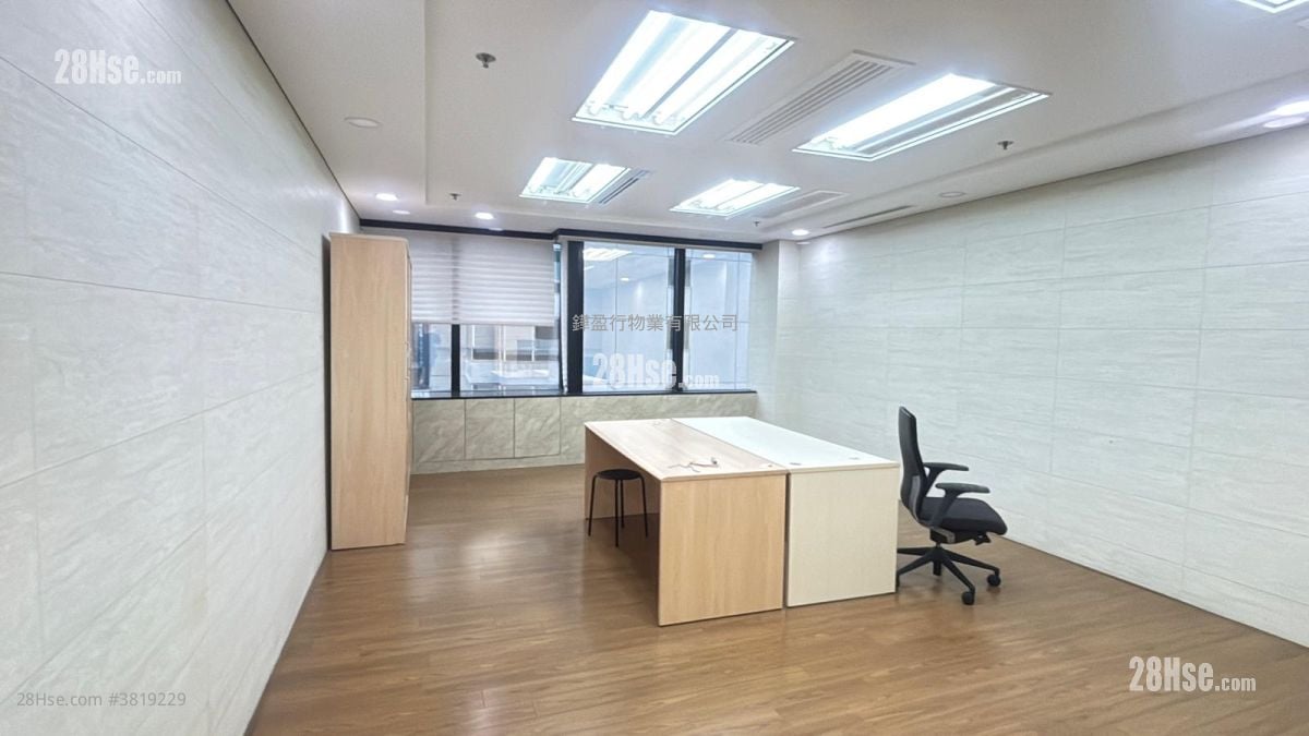 Jubilee Centre Rental 5+ Bedrooms