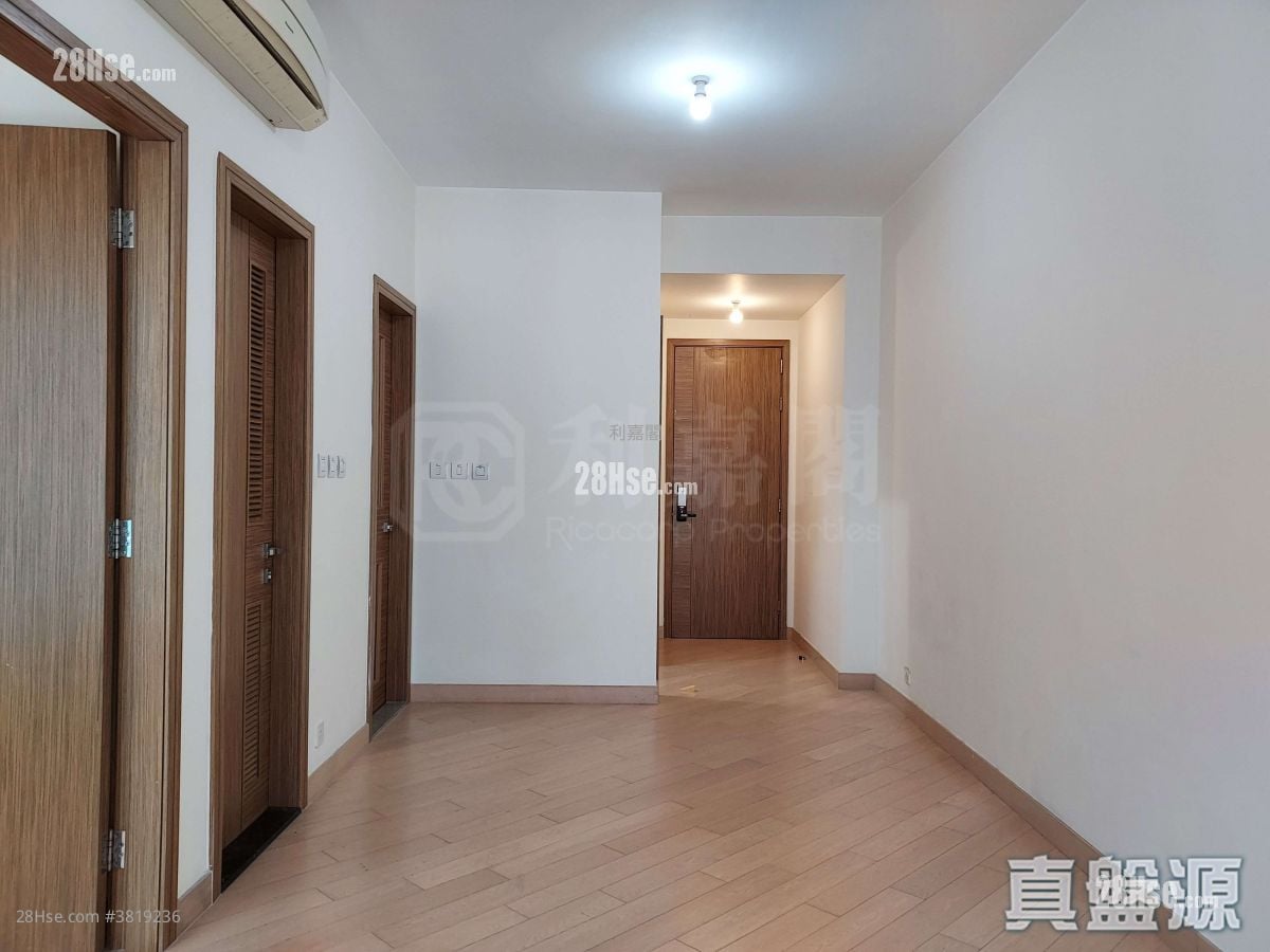 Park Haven Sell 1 Bedroom 465 ft²