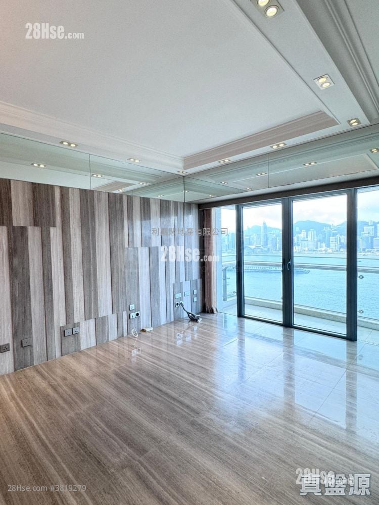 The Harbourside Sell 3 Bedrooms , 3 Bathrooms 1,051 ft²