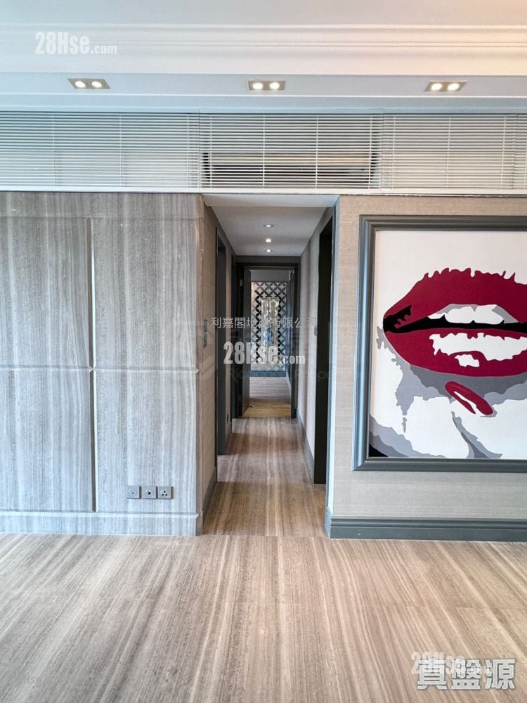 The Harbourside Sell 3 Bedrooms , 3 Bathrooms 1,051 ft²