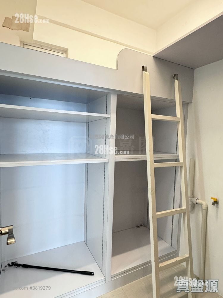 The Harbourside Sell 3 Bedrooms , 3 Bathrooms 1,051 ft²