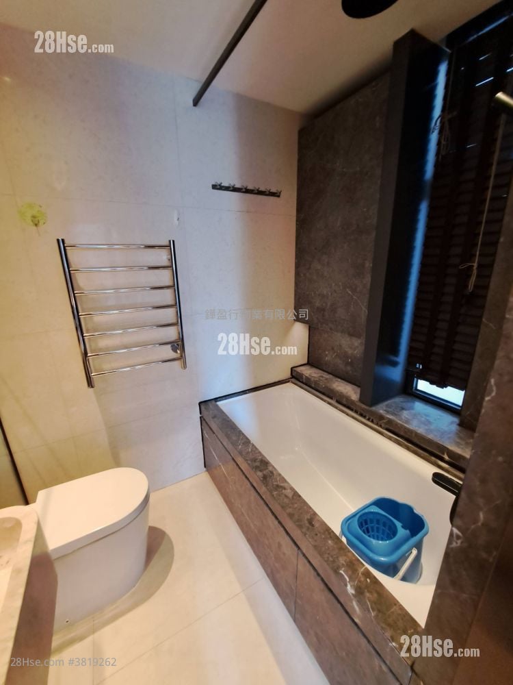 瀚然 租盤 3 房 , 2 浴室 911 平方呎