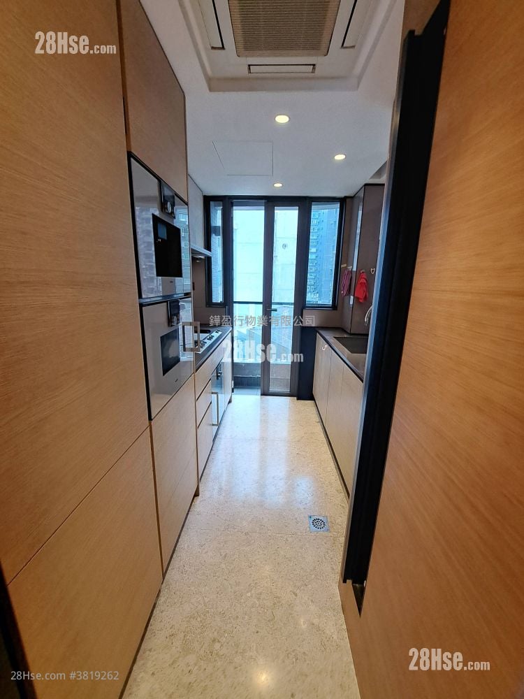 瀚然 租盤 3 房 , 2 浴室 911 平方呎