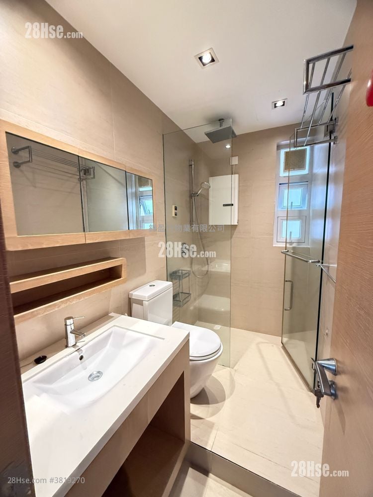 威都閣 租盤 4 房 , 2 浴室 2,320 平方呎