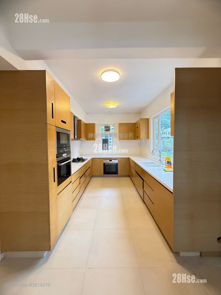 威都閣 租盤 4 房 , 2 浴室 2,320 平方呎