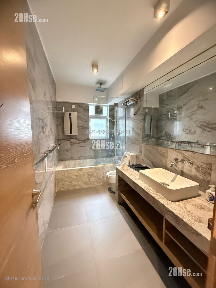 威都閣 租盤 4 房 , 2 浴室 2,320 平方呎