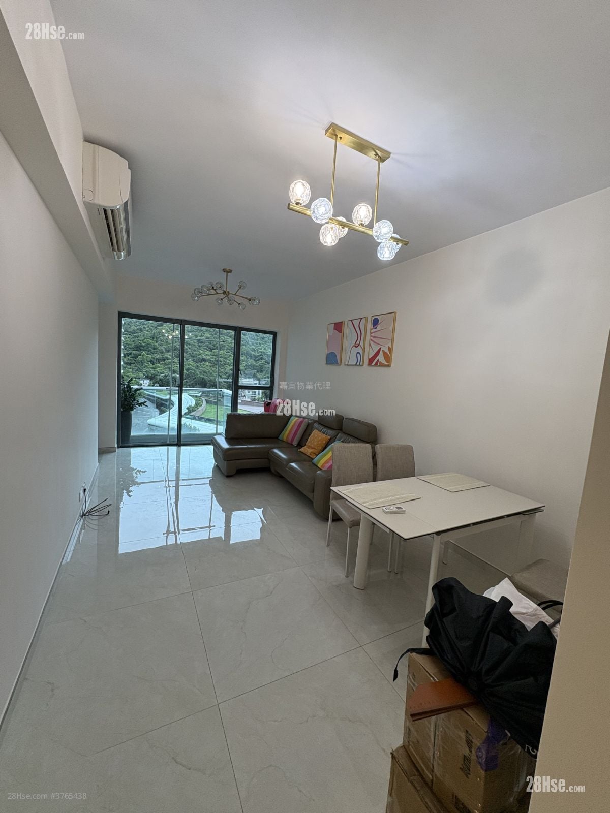 嵐山 租盤 4 房 , 2 浴室 749 平方呎