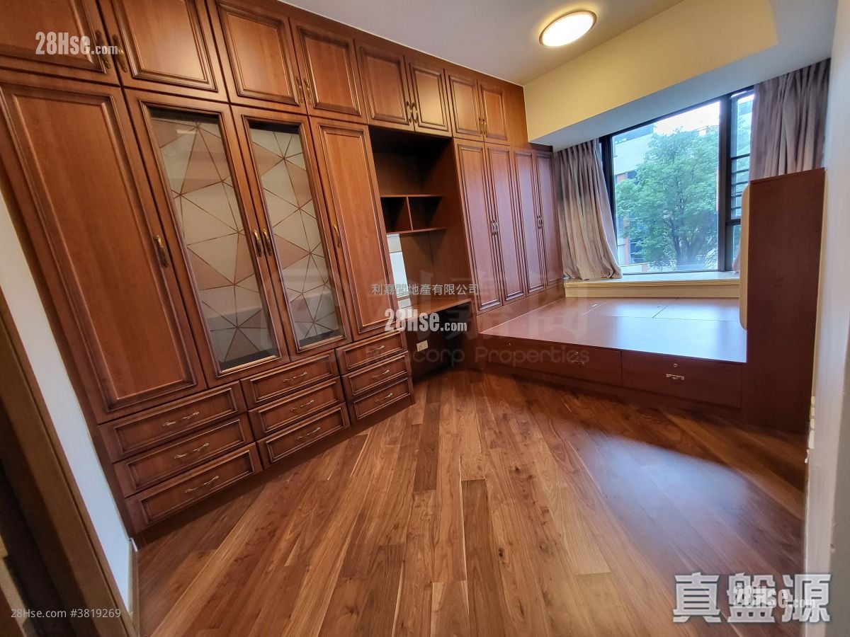 賢文禮士 租盤 3 房 1,052 平方呎