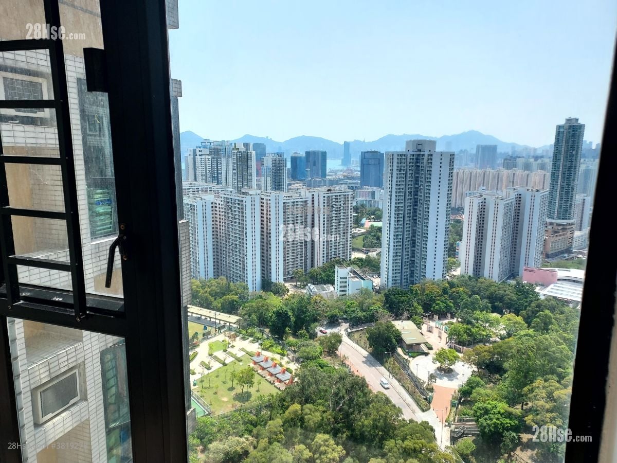 晓晖花园 售盘 3 房 709 平方尺