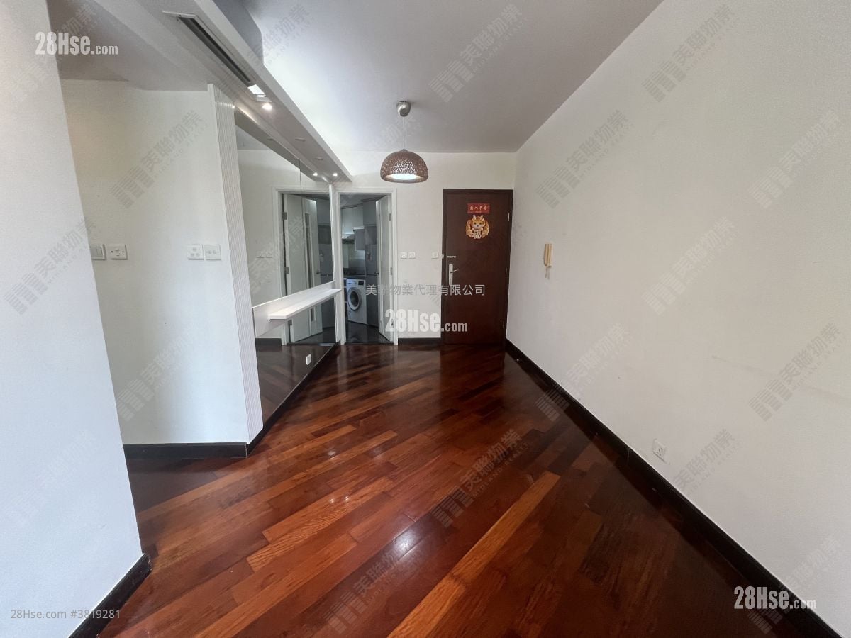 Tseung Kwan O Plaza Sell 2 Bedrooms , 1 Bathroom 456 ft²