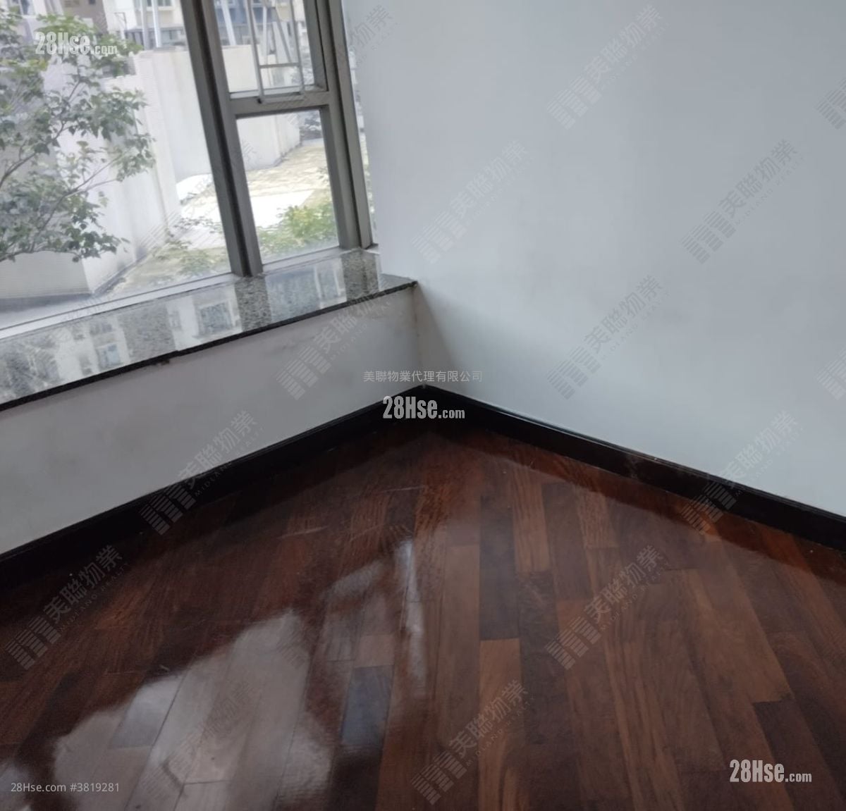 Tseung Kwan O Plaza Sell 2 Bedrooms , 1 Bathroom 456 ft²