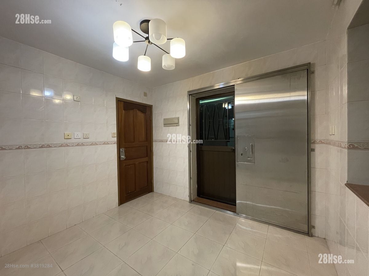 Village Rental 2 Bedrooms , 1 Bathroom 350 ft²