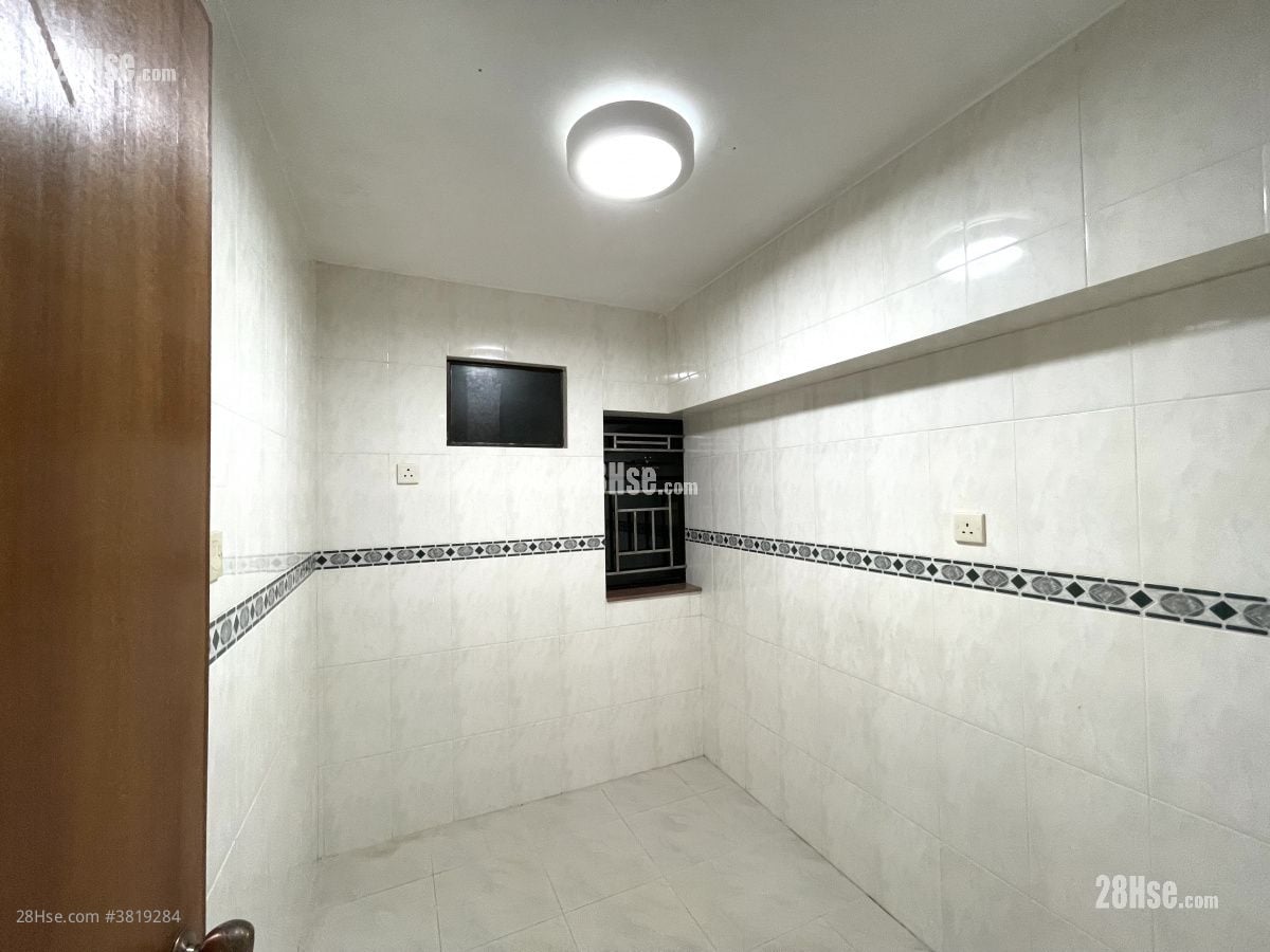 Village Rental 2 Bedrooms , 1 Bathroom 350 ft²