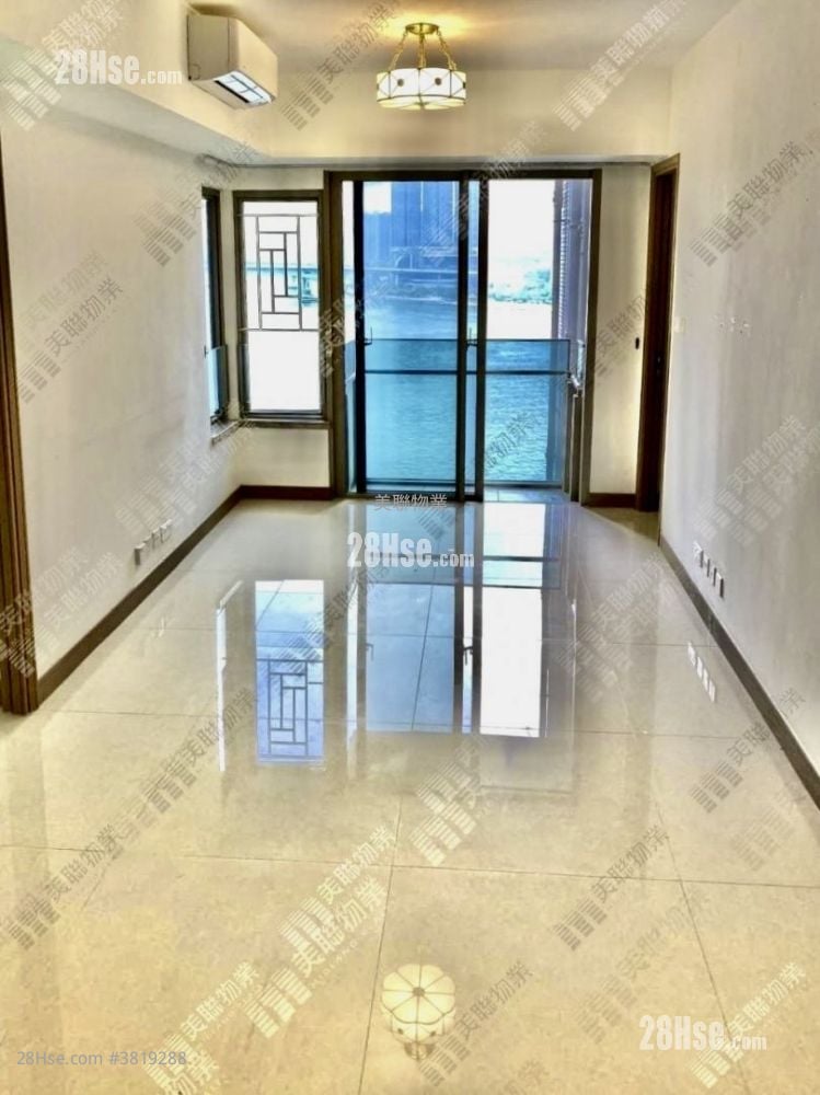 Ocean Pride Sell 2 Bedrooms , 1 Bathroom 530 ft²