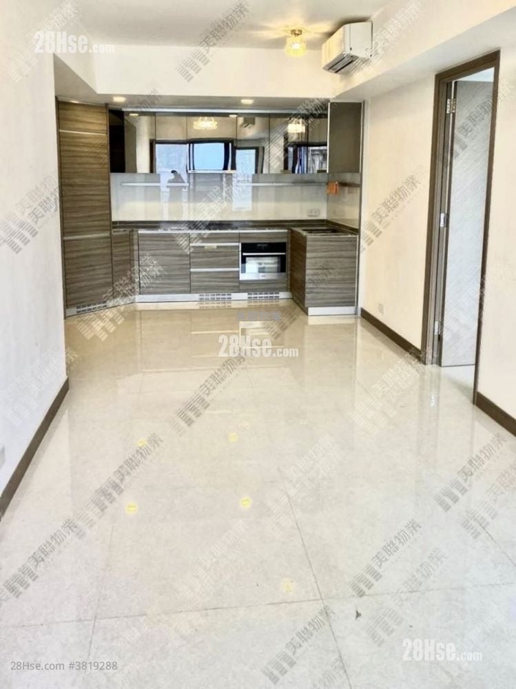 Ocean Pride Sell 2 Bedrooms , 1 Bathroom 530 ft²