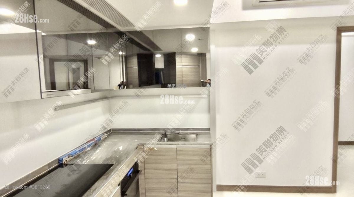 Ocean Pride Sell 2 Bedrooms , 1 Bathroom 530 ft²