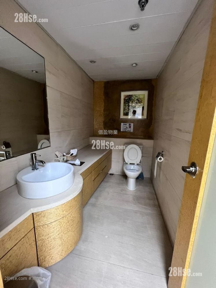 利維大廈 租盤 12,000 平方呎