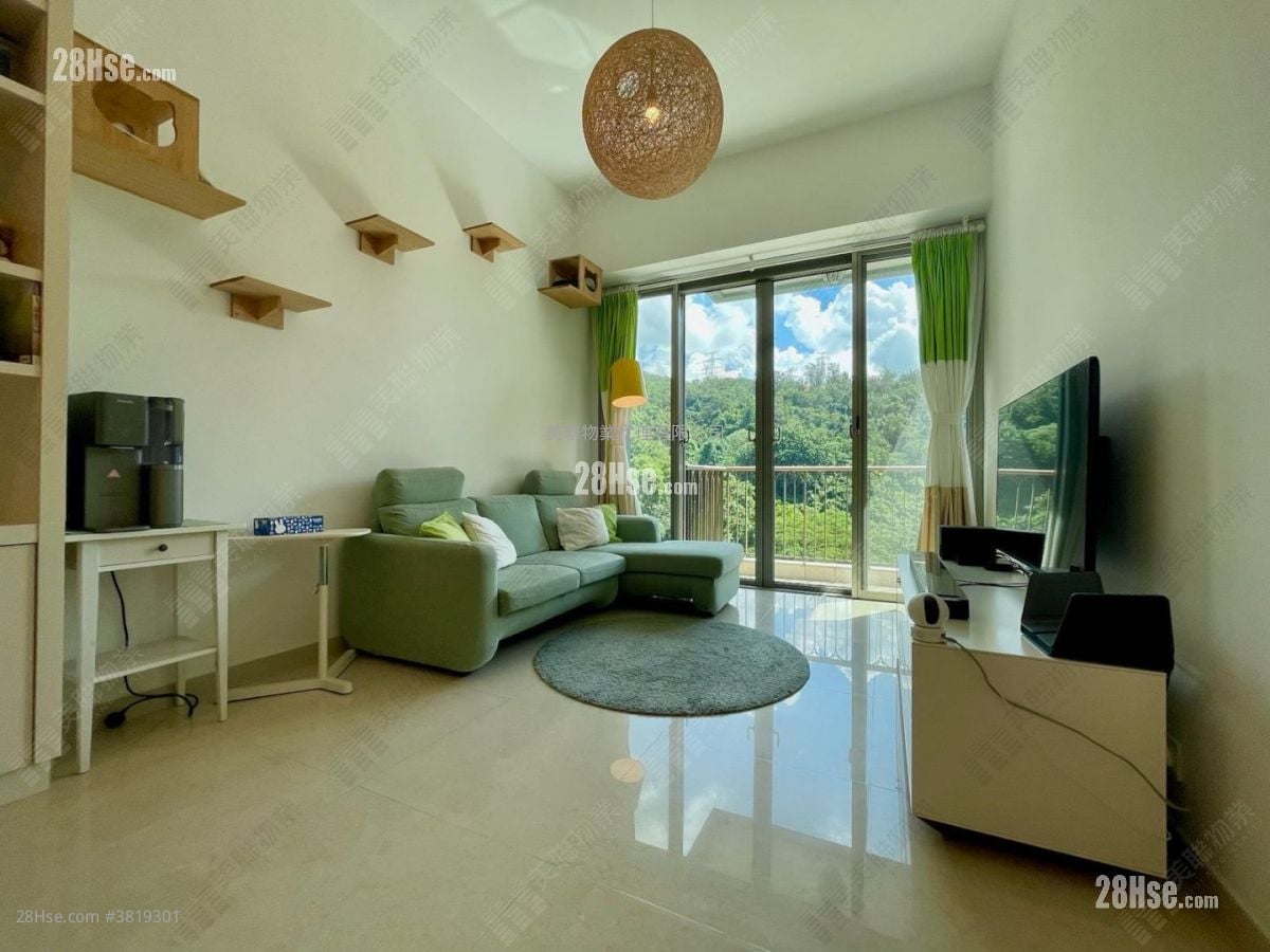 The Cairnhill Sell 2 Bedrooms 634 ft²