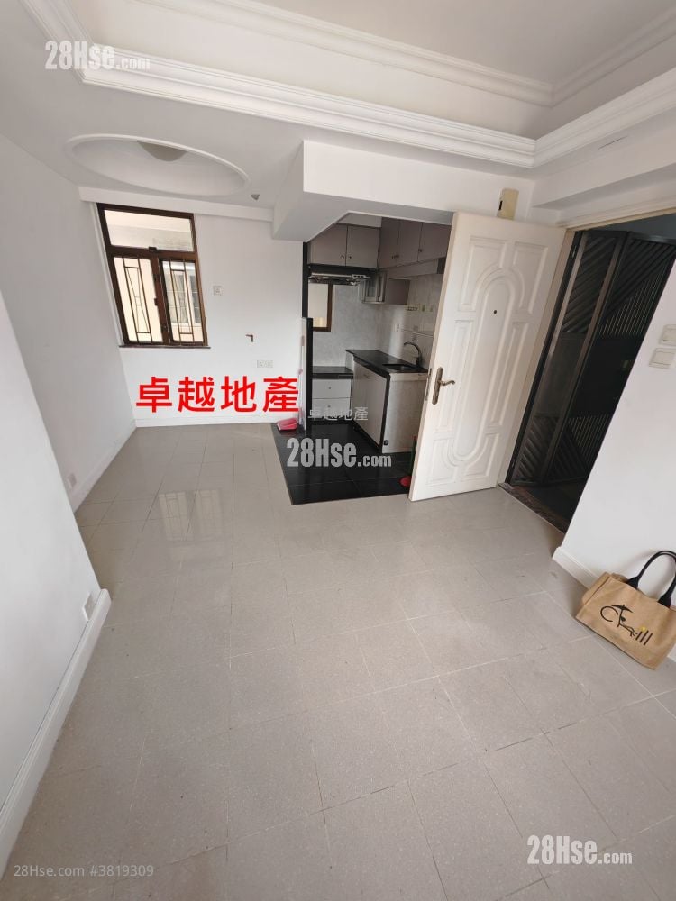 富威花园 租盘 2 房 , 1 浴室 352 平方尺