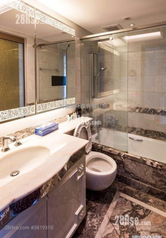 浴室: 御金国峯 租盘 1 房 , 1 浴室 400 平方尺