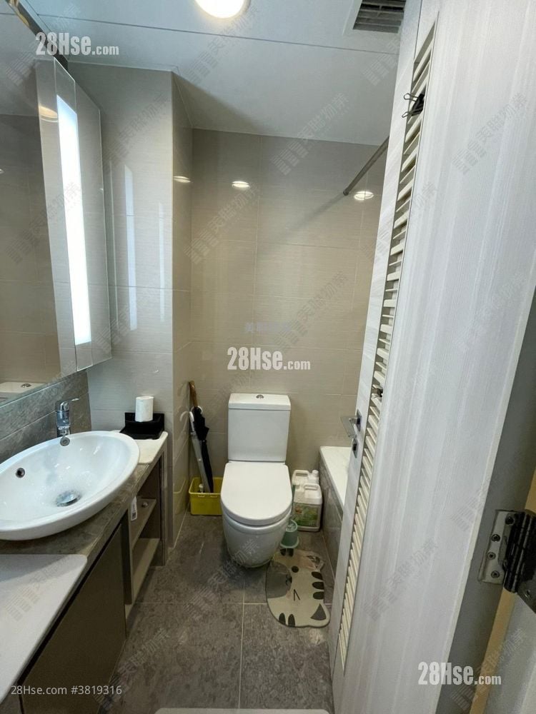 世宙 售盤 2 房 , 1 浴室 427 平方呎