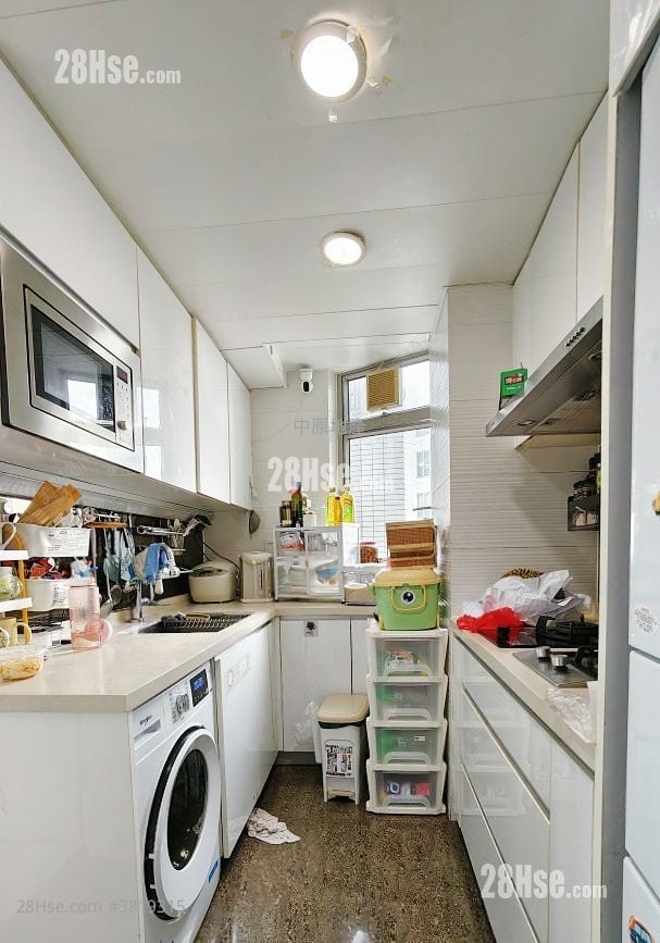 環宇海灣 售盤 3 房 , 3 浴室 768 平方呎