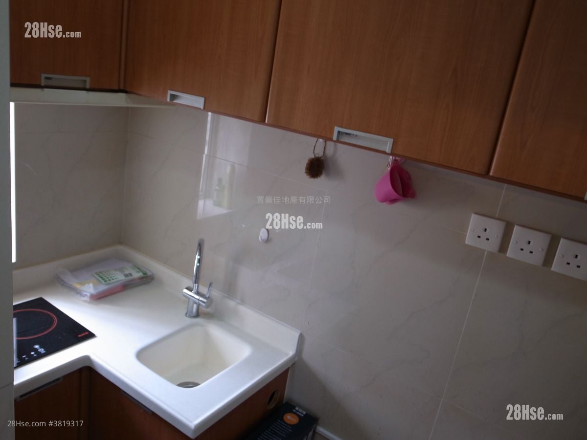 金基大廈 售盤 1 房 , 1 浴室 402 平方呎