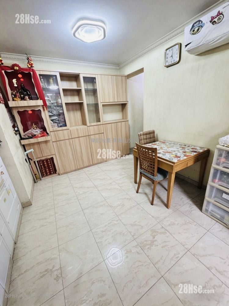 錦泰苑 售盤 3 房 , 1 浴室 650 平方呎