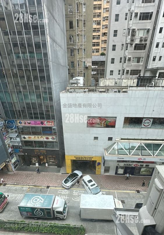 Diamond Mansion Rental 1 Bathroom 110 ft²