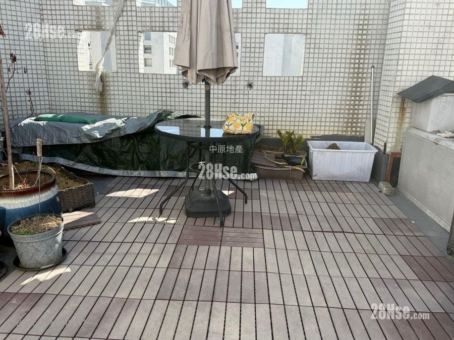 嘉湖山莊 售盤 3 房 , 1 浴室 544 平方呎