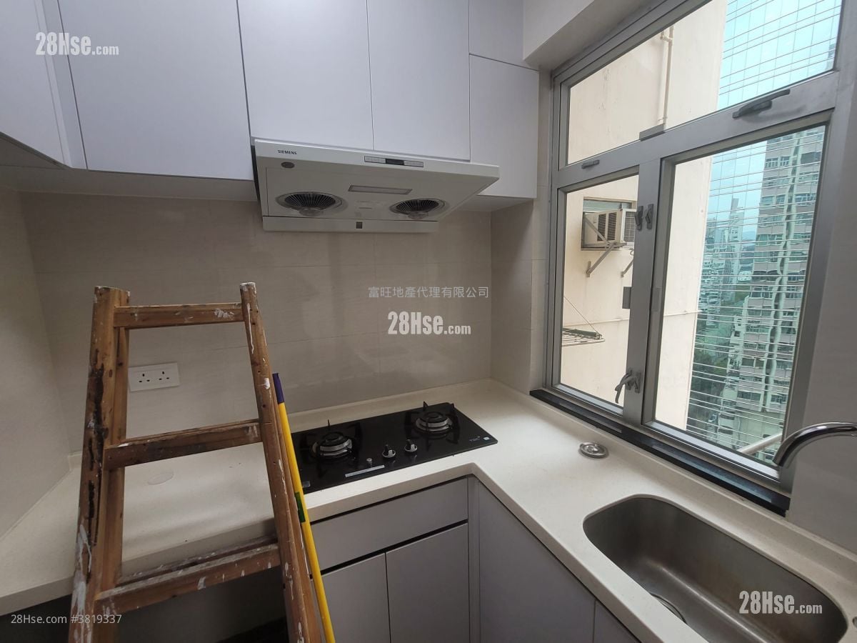 Fu Tao Building Rental 2 Bedrooms , 1 Bathroom 433 ft²