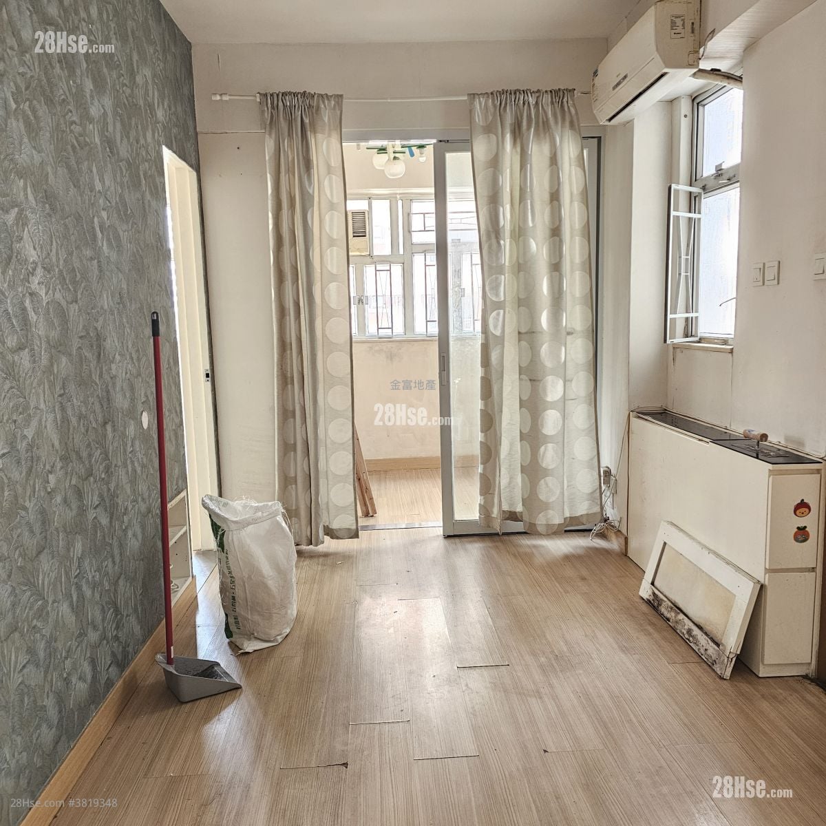 新寶大廈 租盤 3 房 , 1 浴室 423 平方呎