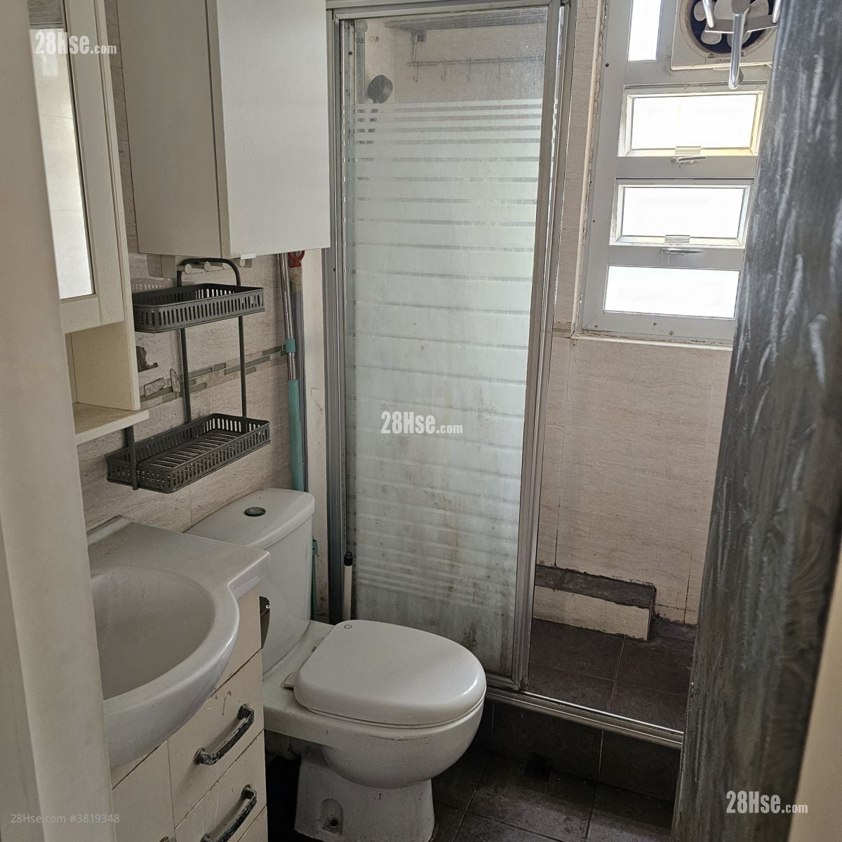 新寶大廈 租盤 3 房 , 1 浴室 423 平方呎