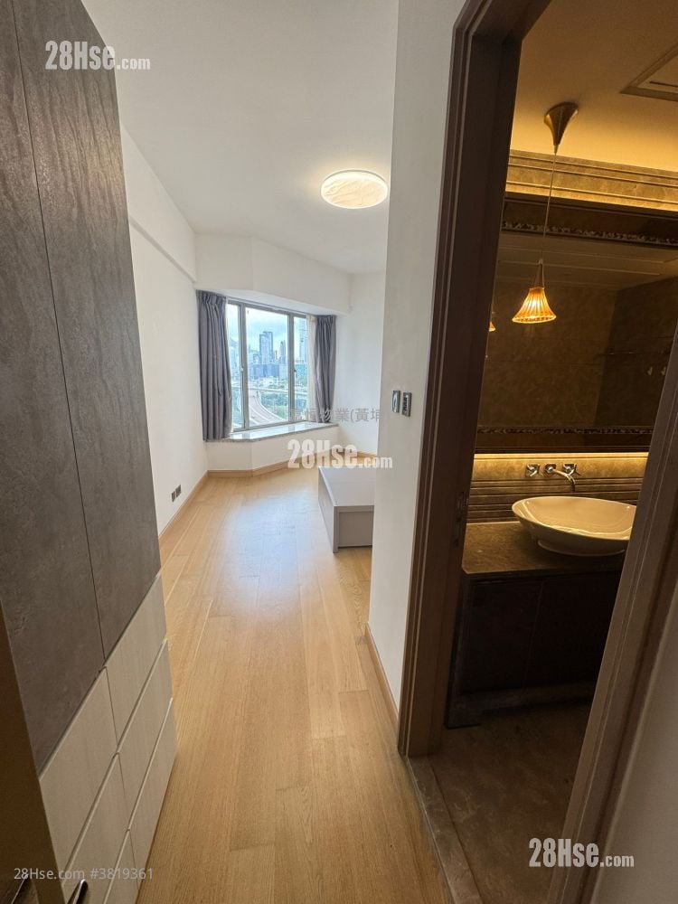 Stars By The Harbour Rental 4 Bedrooms , 2 Bathrooms 1,328 ft²