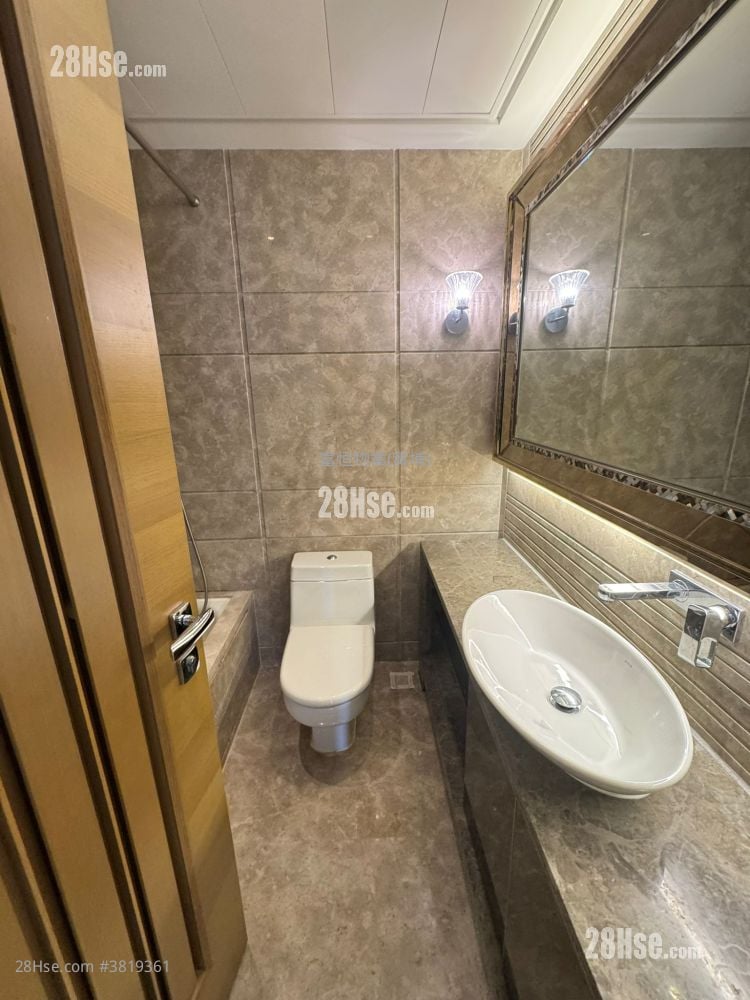 Stars By The Harbour Rental 4 Bedrooms , 2 Bathrooms 1,328 ft²