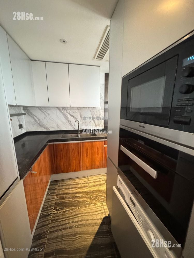 Stars By The Harbour Rental 4 Bedrooms , 2 Bathrooms 1,328 ft²