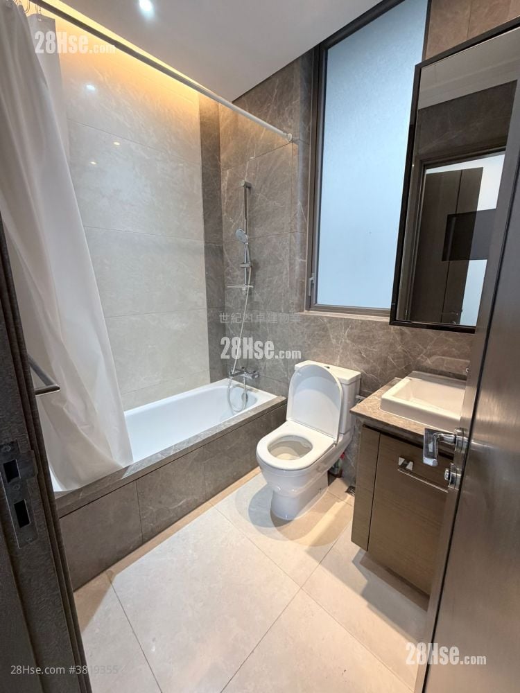 The Austin 租盤 3 房 , 2 浴室 923 平方呎